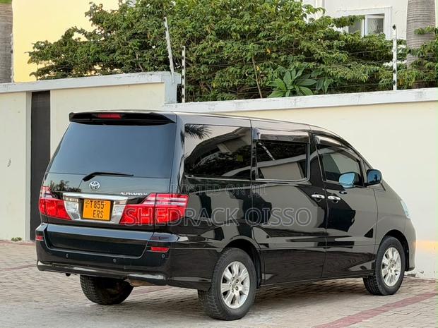 Toyota Alphard 2006 Black