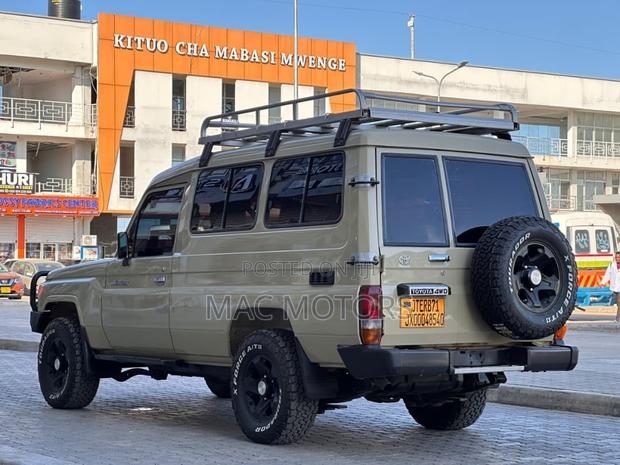 Toyota Land Cruiser 76 Series 2010 Beige