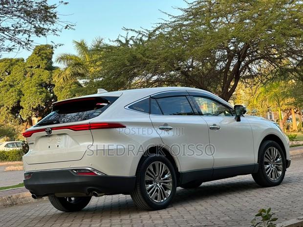 Toyota Harrier 2020 White