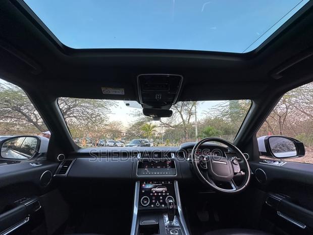 Land Rover Range Rover Sport 2019 White