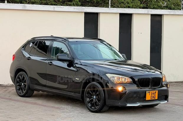 BMW X1 2011 Black