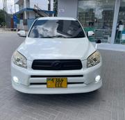 Toyota RAV4 2008 White for sale