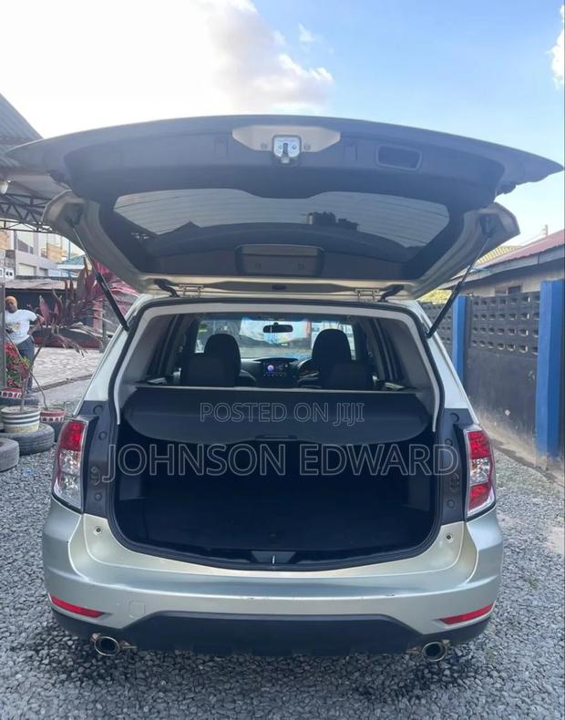 Subaru Forester 2010 Ivory