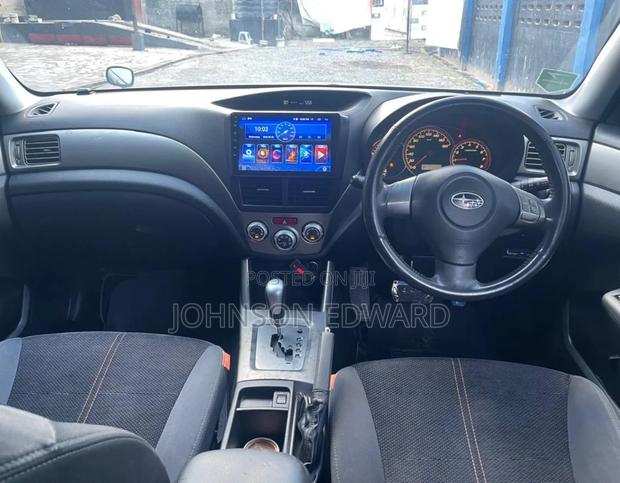 Subaru Forester 2010 Ivory