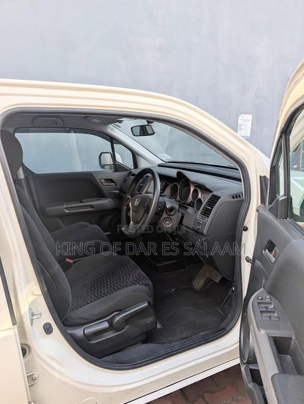 Honda Crossroad 2008 White