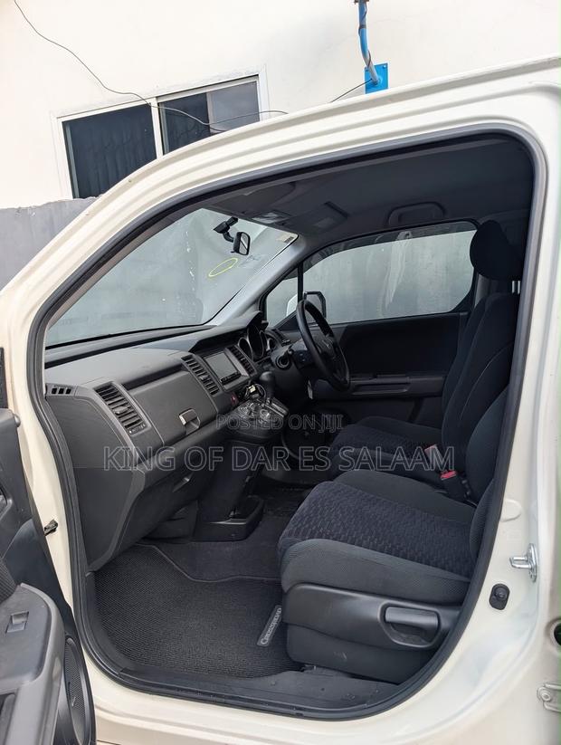 Honda Crossroad 2008 White