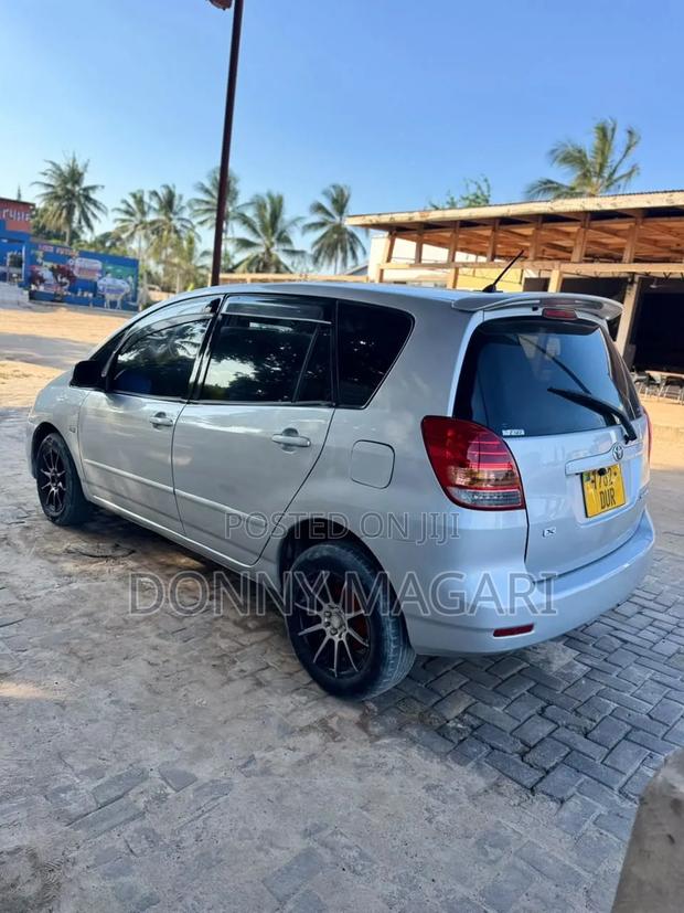 Toyota Corolla Spacio 2005 Silver