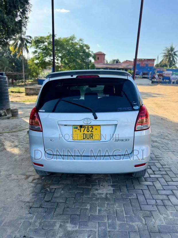Toyota Corolla Spacio 2005 Silver