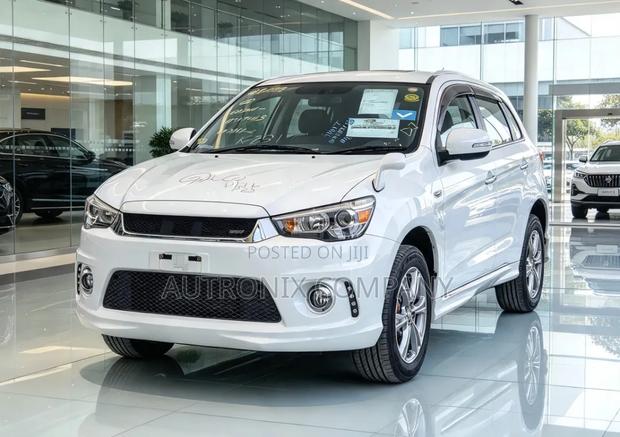 Mitsubishi RVR 2.0 2011 White