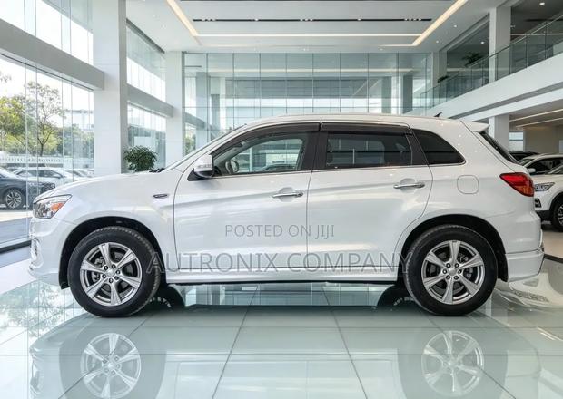 Mitsubishi RVR 2.0 2011 White