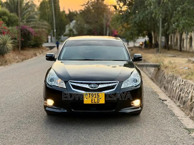 Subaru Legacy 2009 Black