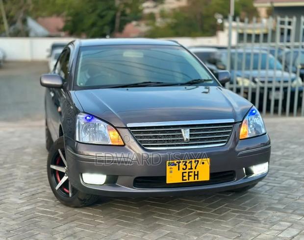 Toyota Premio 2004 Gray