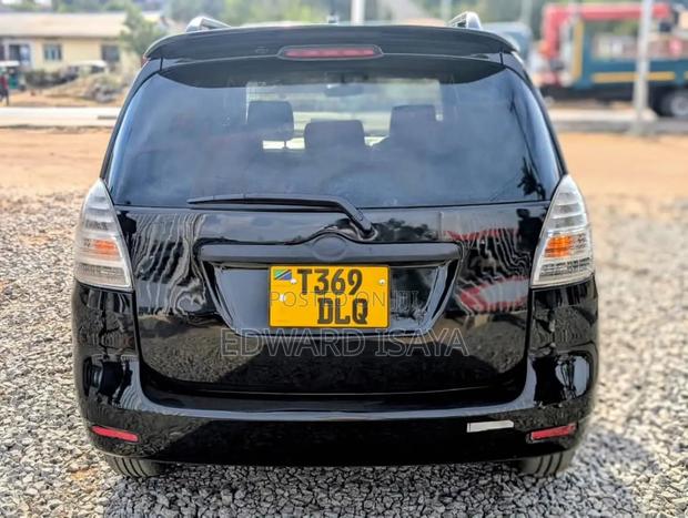 Toyota Corolla Spacio 2005 Black