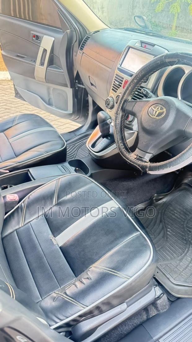 Toyota Rush 2008 Black