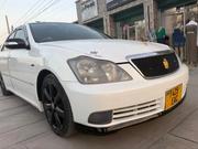 Toyota Crown 2004 White for sale
