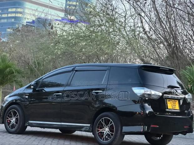 Toyota Wish 2009 Black