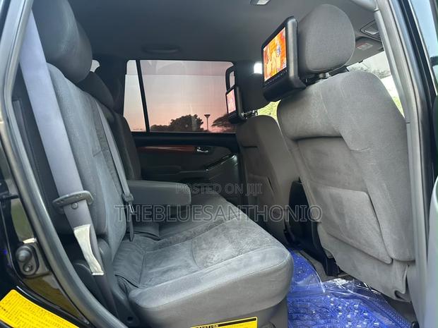 Toyota Land Cruiser Prado 2006 Black