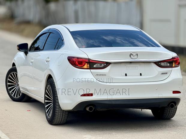 Mazda Atenza 2015 White