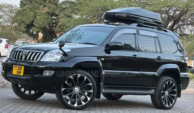 Toyota Land Cruiser Prado 2006 Black