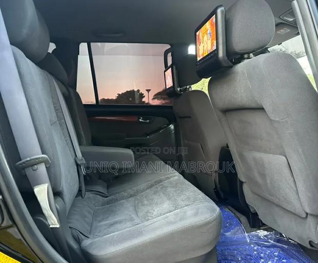 Toyota Land Cruiser Prado 2006 Black