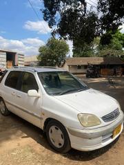 Toyota Raum 2000 Pearl for sale