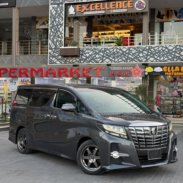 Toyota Alphard 2016 Gray