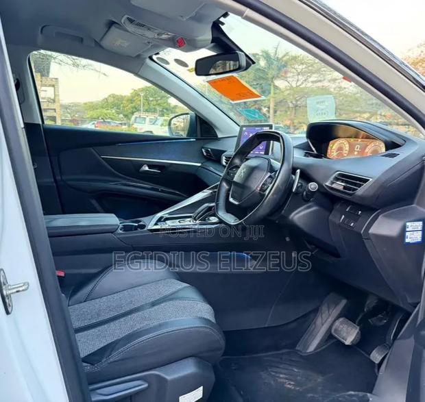 Peugeot 3008 2018 White