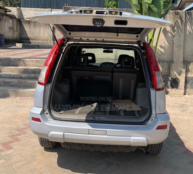 Nissan X-Trail 2009 Silver