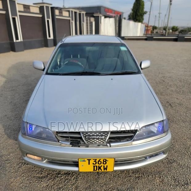 Toyota Carina 2001 Silver