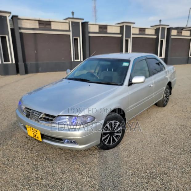 Toyota Carina 2001 Silver
