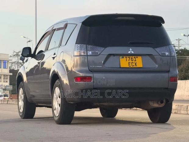 Mitsubishi Outlander 2006 Silver
