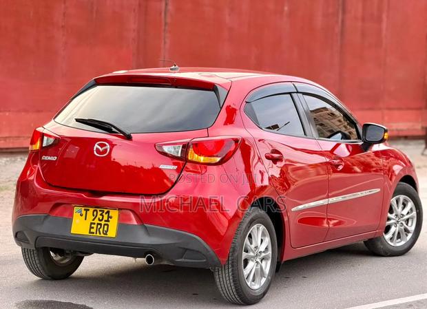 Mazda Demio 2017 Red
