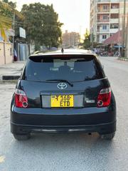Toyota IST 2005 Black for sale