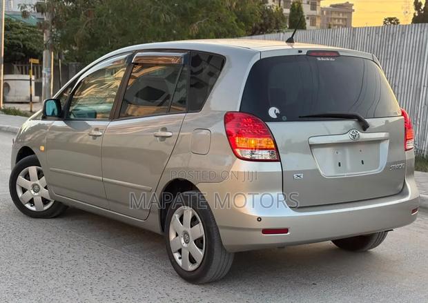 Toyota Corolla Spacio 1.5 X 2004 Silver