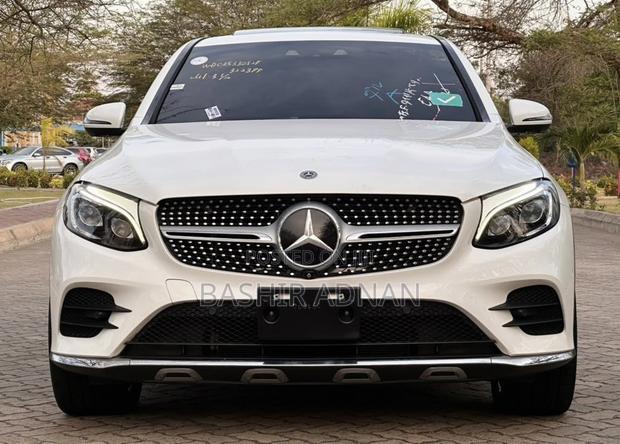 Mercedes-Benz GLC-Class 2017 Off white