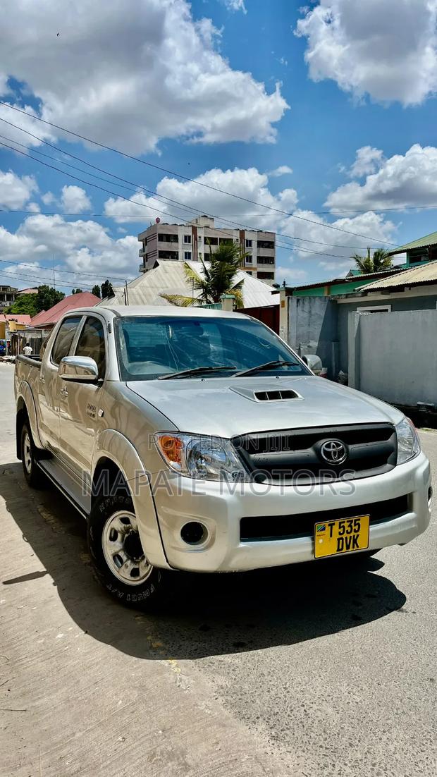 Toyota Hilux 2.5 Cab 2005 Silver