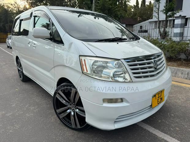 Toyota Alphard 2007 White