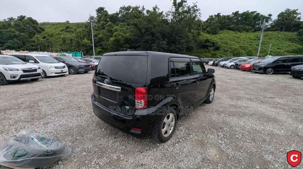 Toyota Corolla Rumion Hatchback 1.5 FWD 2008 Black