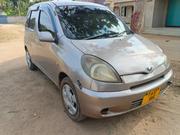 Toyota Fun Cargo 2004 Gray for sale