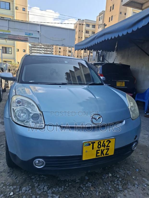 Mazda Verisa 2008 Blue