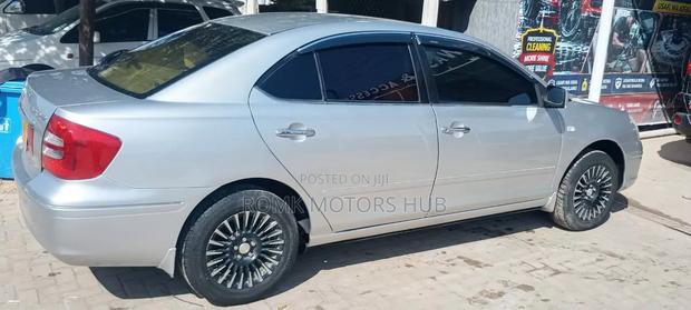Toyota Premio 2005 Silver