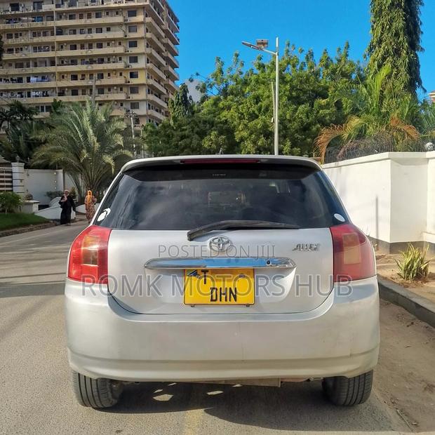 Toyota Allex 2005 Silver