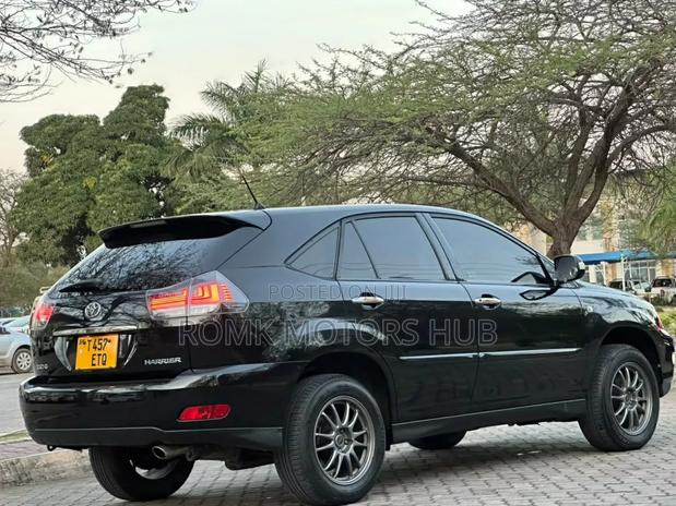 Toyota Harrier 2005 Black
