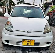 Toyota Fun Cargo 2004 White for sale