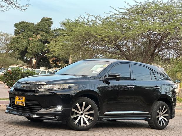 Toyota Harrier 2016 Matt Black