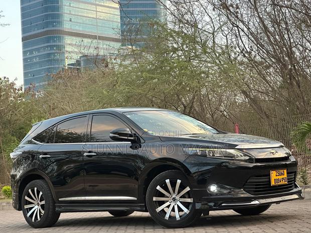 Toyota Harrier 2016 Matt Black