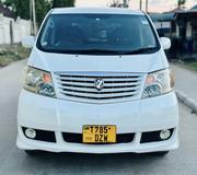 Toyota Alphard 2.4 Petrol FWD 2005 White for sale