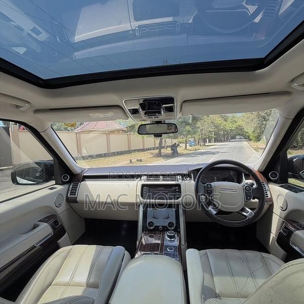 Land Rover Range Rover Vogue 2015 White