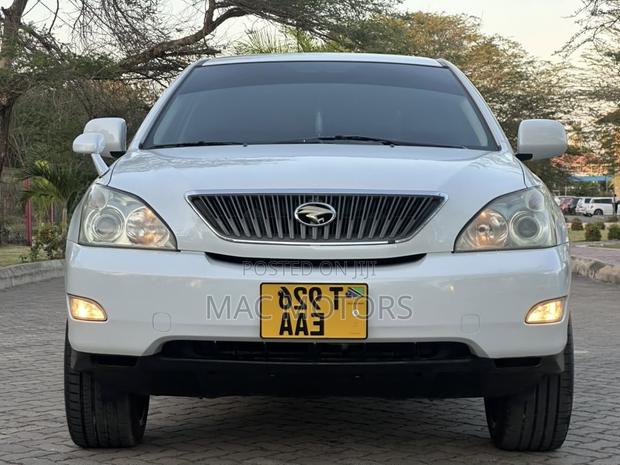 Toyota Harrier 2007 White