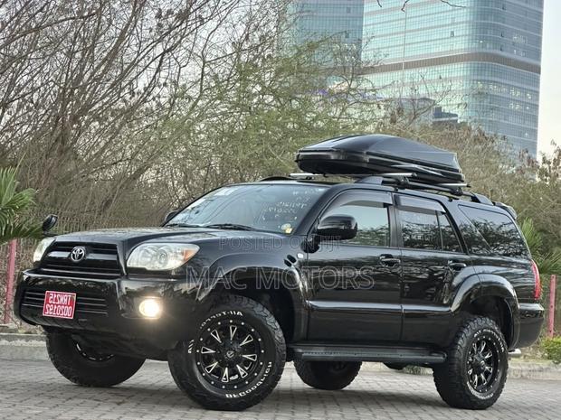 Toyota Hilux Surf 2.7 SSR 2007 Black